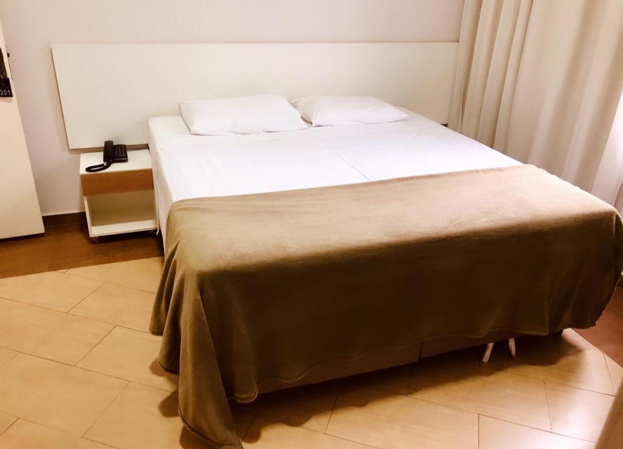 Hotel Belvedere Araras - Facil Acesso Hospital Sao Leopoldo E Faculdades Экстерьер фото